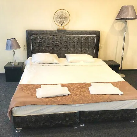 Solid Otel *