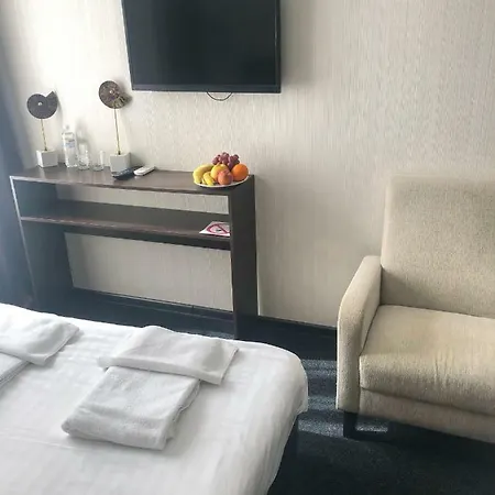 Otel Solid *