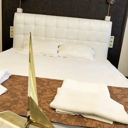 Solid Otel *