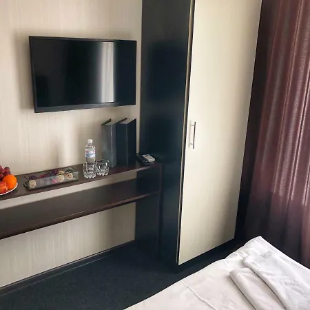 Otel Solid *